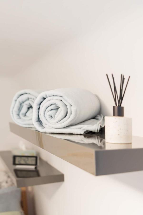 Luxurious And Spacious 5 Min Walk To City Center, 1-2 Wenen Buitenkant foto