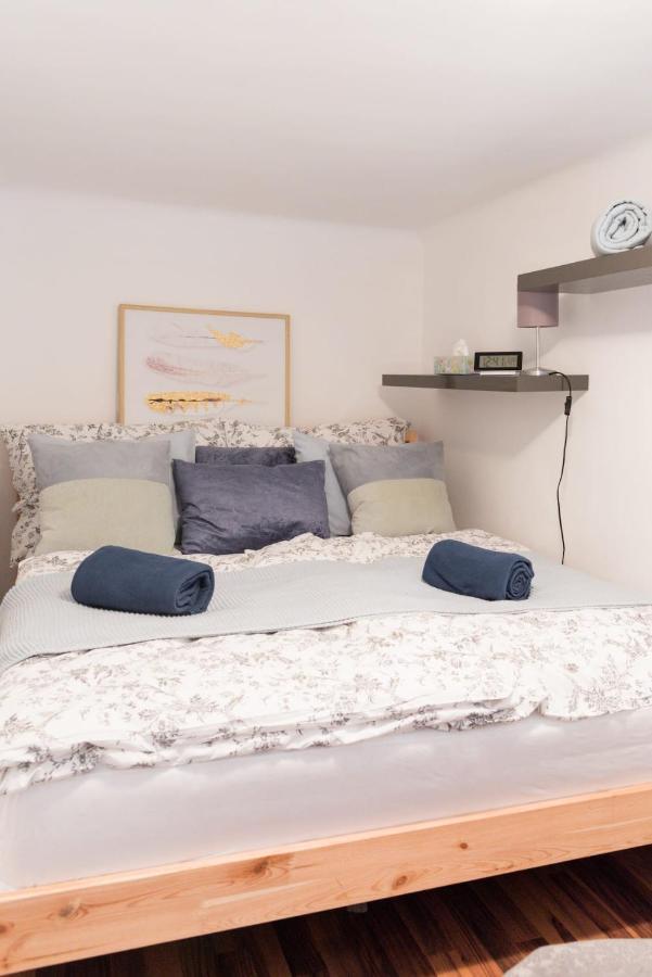 Luxurious And Spacious 5 Min Walk To City Center, 1-2 Wenen Buitenkant foto