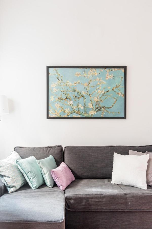 Luxurious And Spacious 5 Min Walk To City Center, 1-2 Wenen Buitenkant foto
