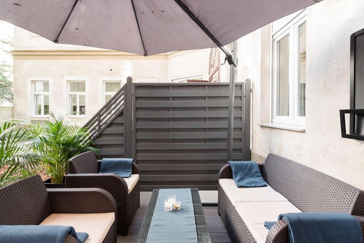 Luxurious And Spacious 5 Min Walk To City Center, 1-2 Wenen Buitenkant foto