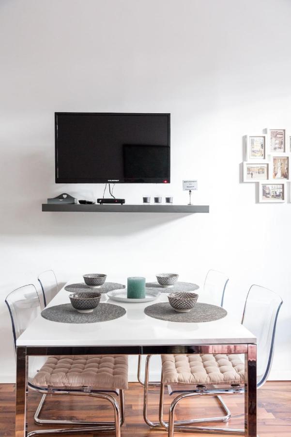 Luxurious And Spacious 5 Min Walk To City Center, 1-2 Wenen Buitenkant foto
